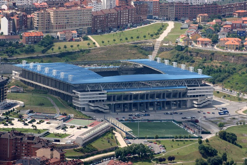 Who are Real Oviedo?… PLUS SPECIAL FEATURE WITH CENTRE BACK CHARLIE I'ANSON  – ElWriteBack